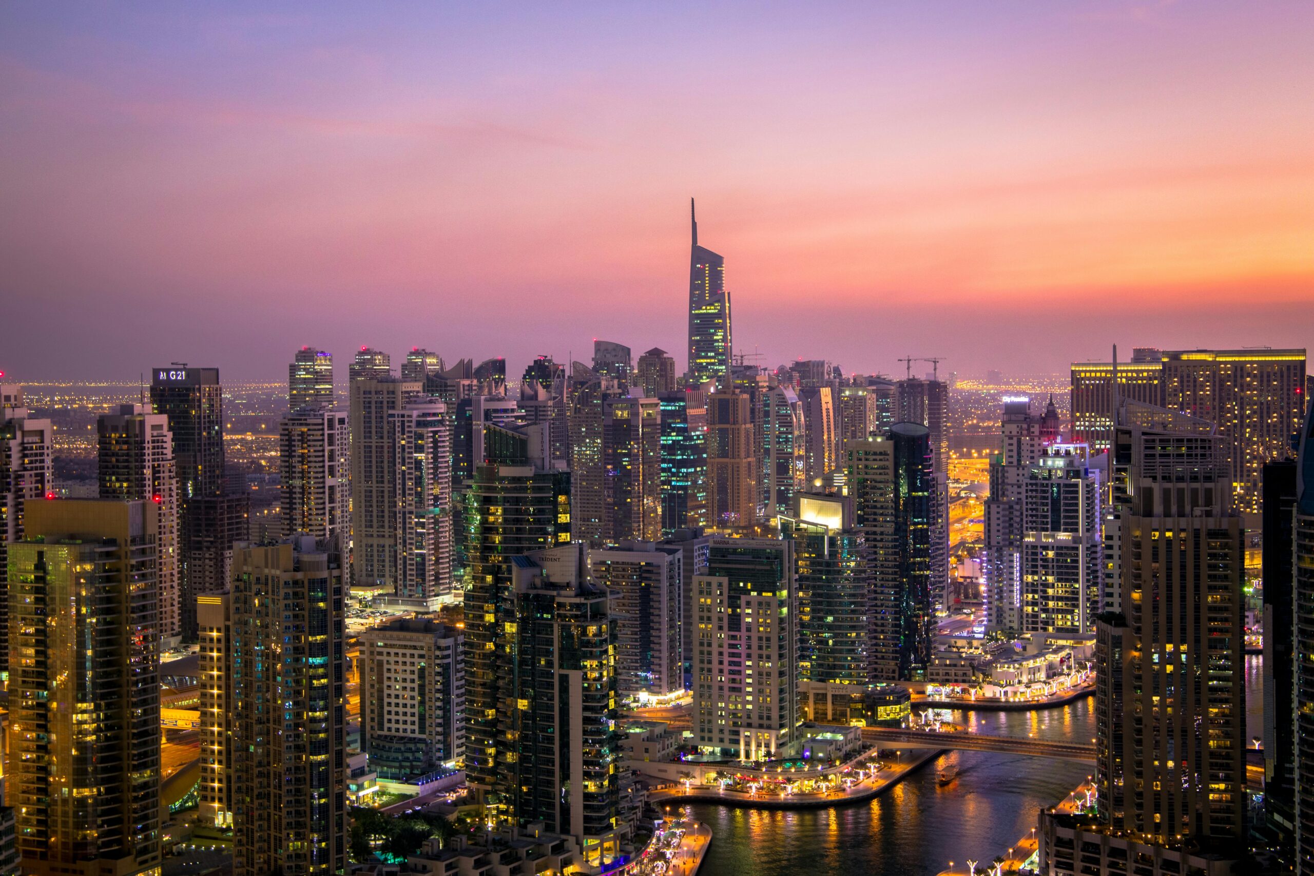 Commercial Property Trends in Dubai: What Investors Need to Know